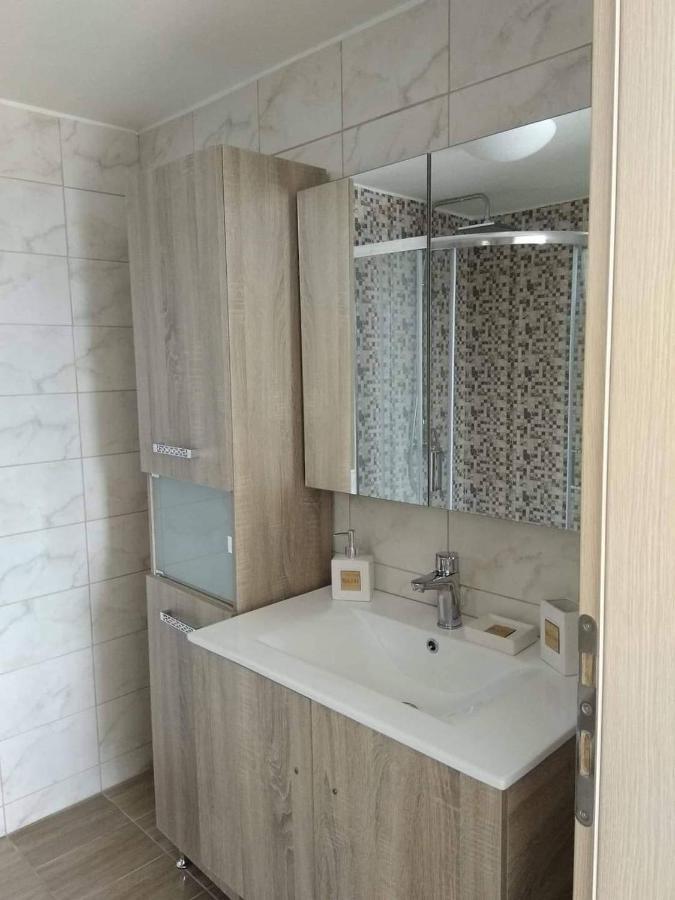 Marina Deluxe Apartments Istron Eksteriør billede