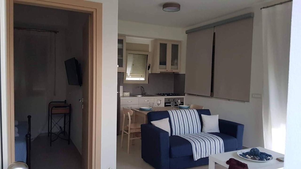 Marina Deluxe Apartments Istron Eksteriør billede